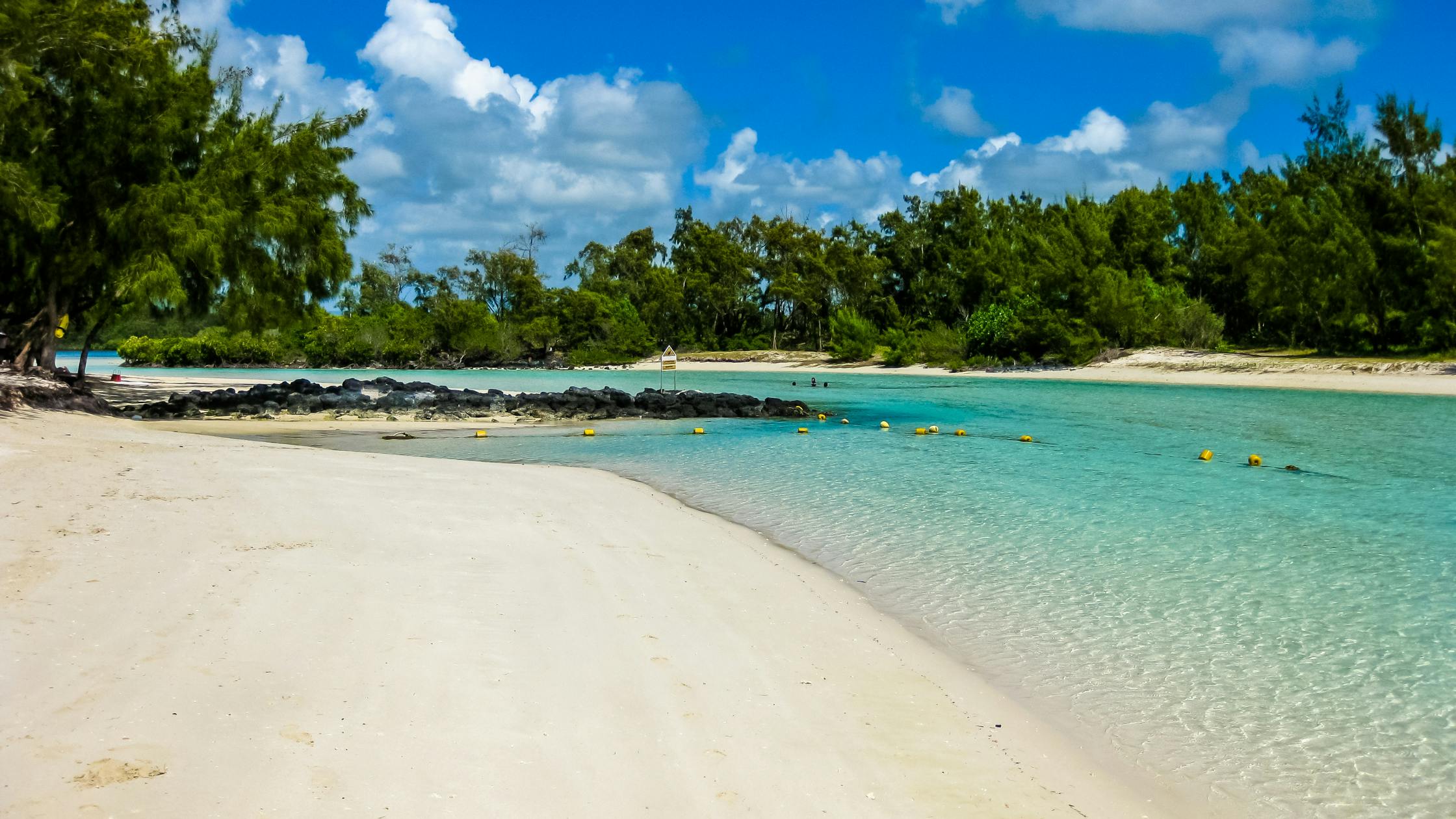 Île aux Cerfs – Water Sports Island Getaway, Mauritius